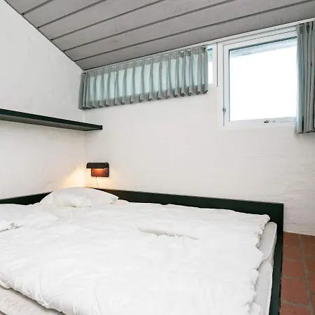 6 Person Holiday In Lägenhet